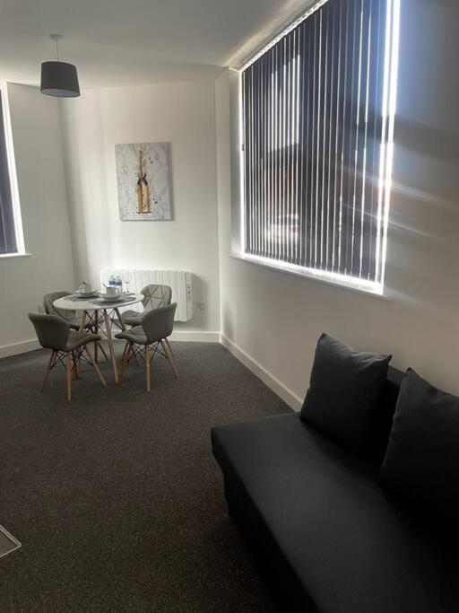 #6Bs 1 Bed Serviced Apartment Derby Exterior photo
