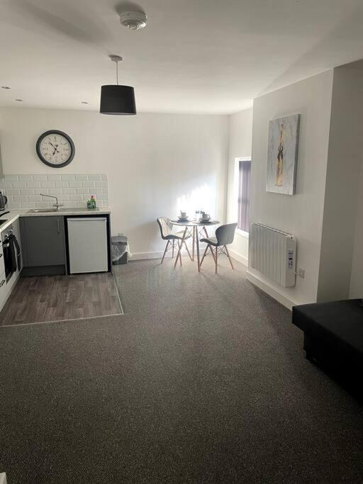 #6Bs 1 Bed Serviced Apartment Derby Exterior photo
